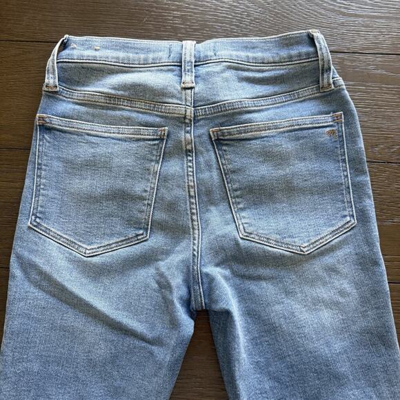 Madewell Cali Demi-Boot Jeans in Dorrance Wash TENCEL 23P Light Wash Stretch - Picture 4 of 11